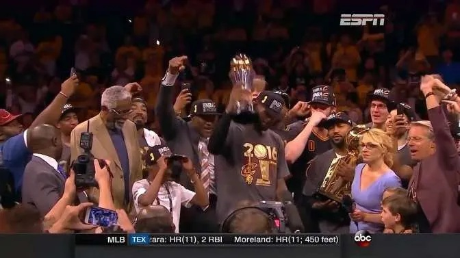 2016NBA揭幕战全程回顾（精彩瞬间一网打尽）-第2张图片-www.211178.com_果博福布斯